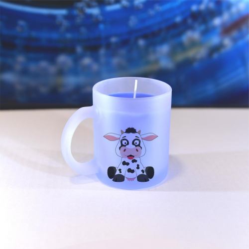 Obrázek Vonná svíčka Veselá zvířátka - Kráva - modrá, vanilka