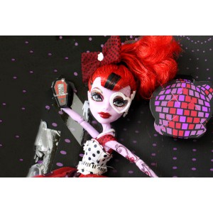 Monster High party perka - Operetta - Cena : 785,- K s dph 
